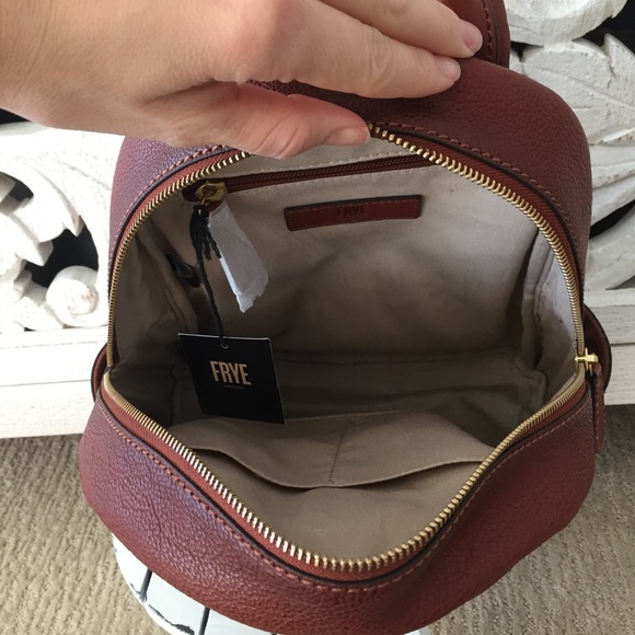 Fry Leather Backpack - Picture 5 of 8